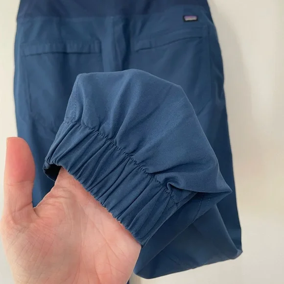 Patagonia Happy Hike Studio Pants Joggers Blue Outdoors Granola Women’s Sz XS - Picture 8 of 10